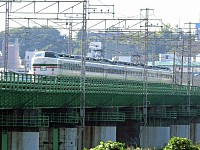 189系の快速山梨富士３号　いきなり現れ動画失敗。運転最終は11月13日