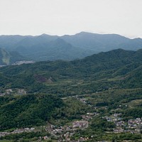 砥石山